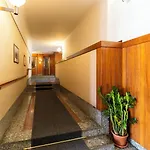 Monte Ceneri 아파트 *